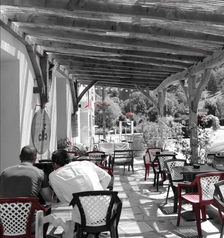 L'Auberge D'Eygliers ภายนอก รูปภาพ