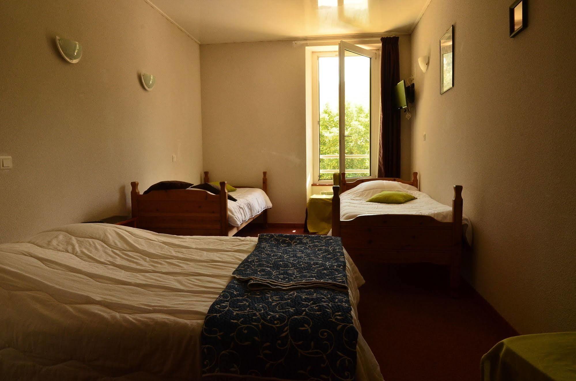 L'Auberge D'Eygliers ภายนอก รูปภาพ